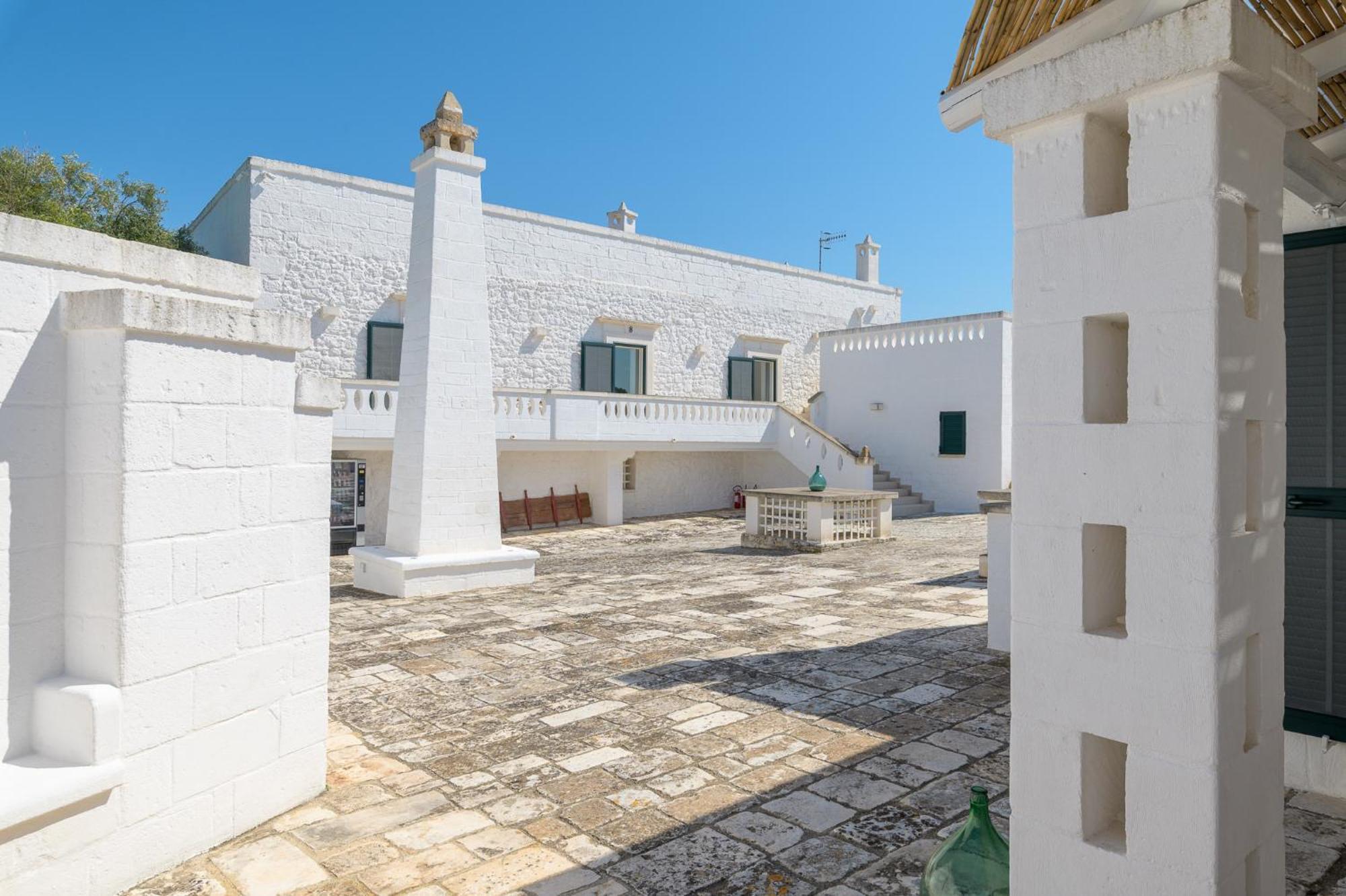 Masseria Abadia Uno Ostuni Εξωτερικό φωτογραφία