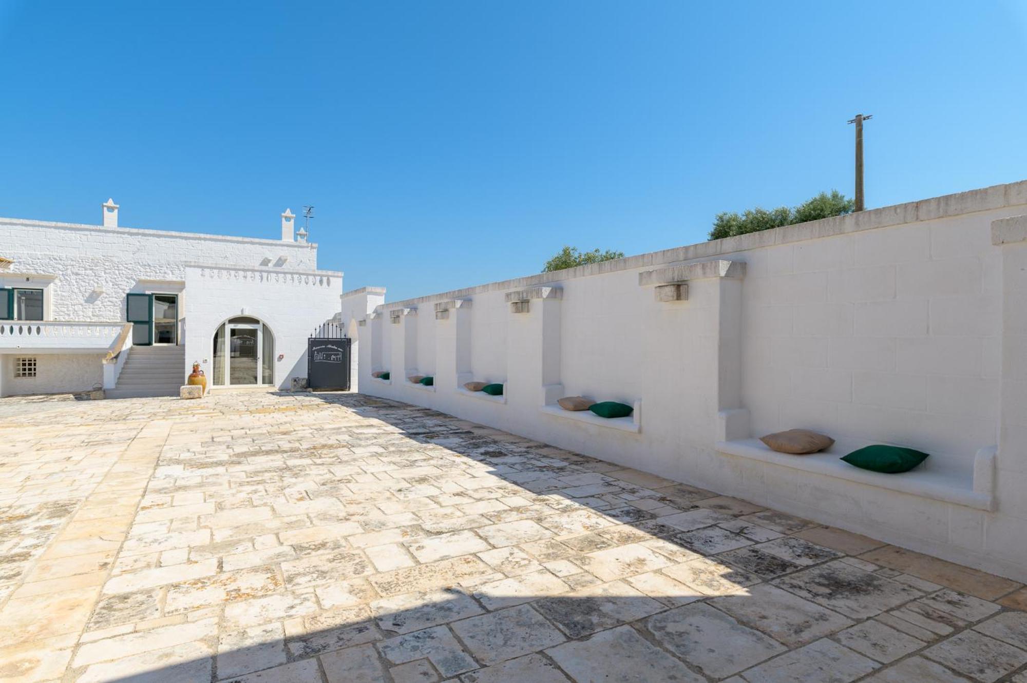 Masseria Abadia Uno Ostuni Εξωτερικό φωτογραφία