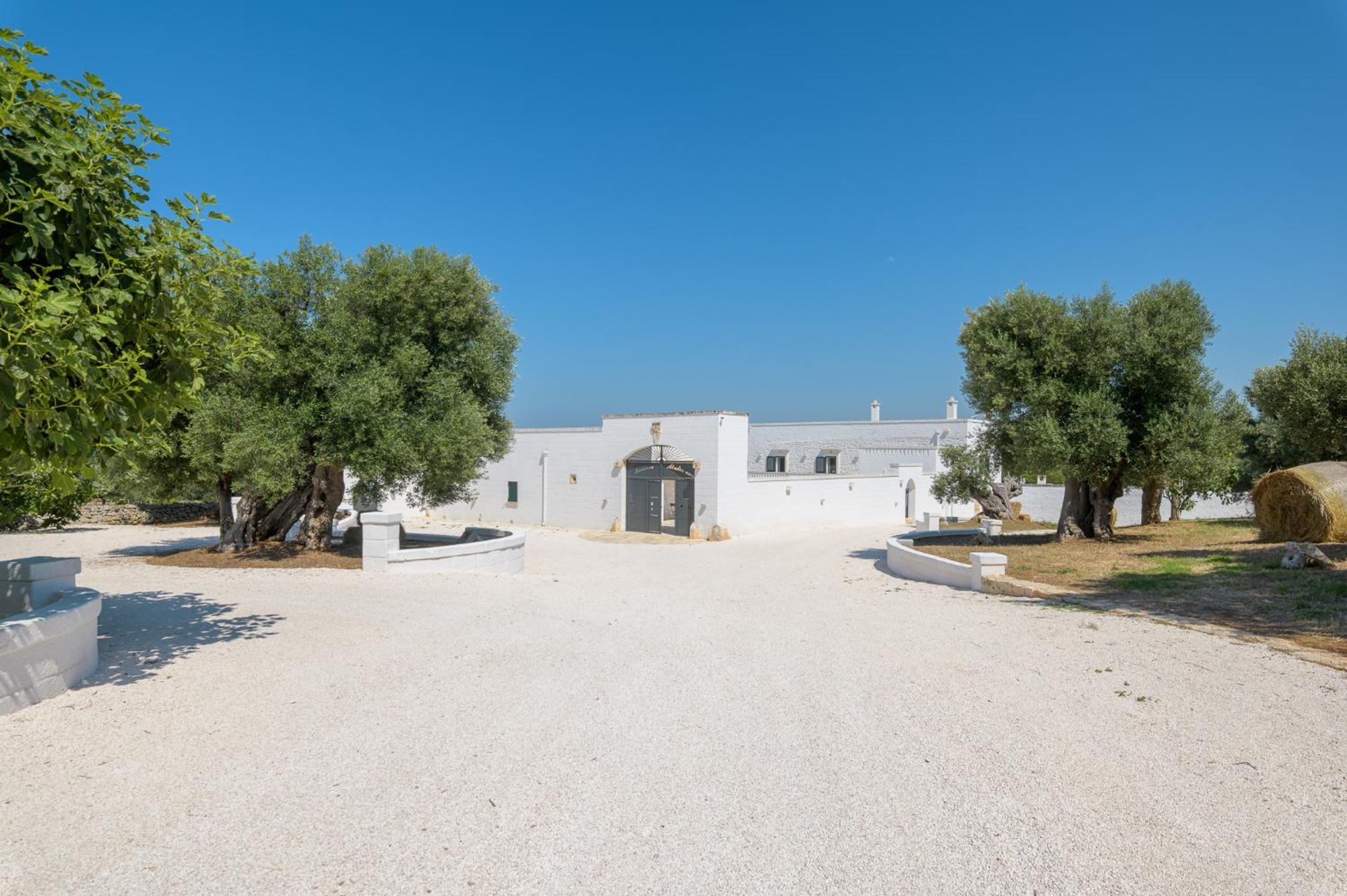 Masseria Abadia Uno Ostuni Εξωτερικό φωτογραφία