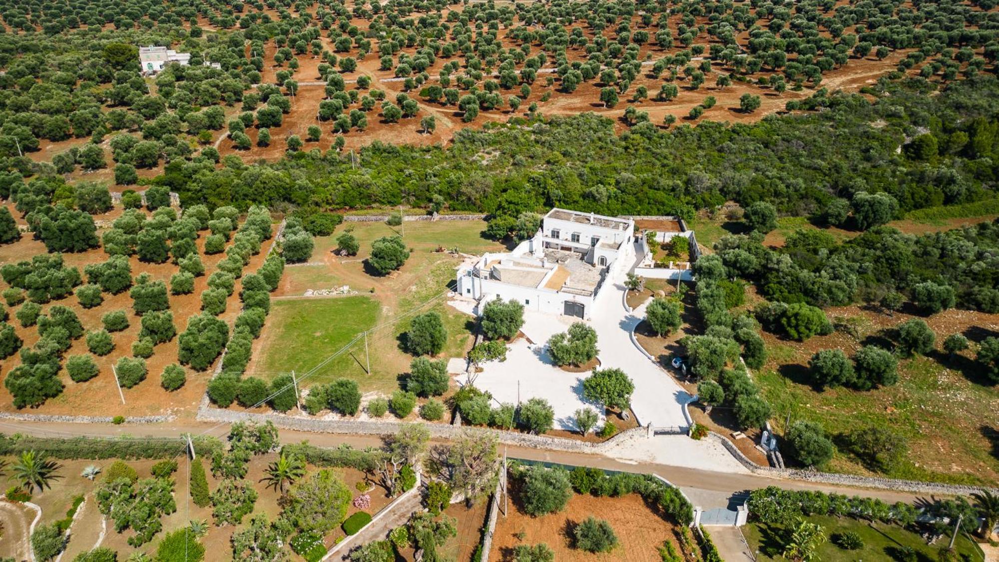 Masseria Abadia Uno Ostuni Εξωτερικό φωτογραφία
